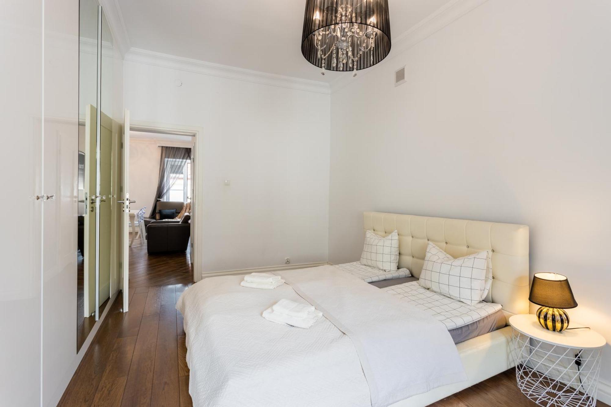 Central Warsaw Apartment - Great Location-Old Town - Podwale Exterior photo